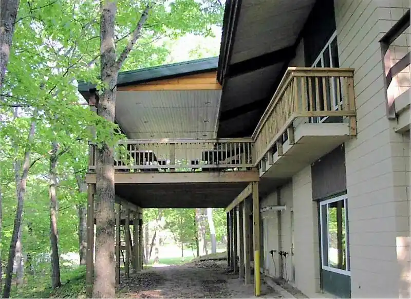 Rotary Dining Hall deck - Clare MI